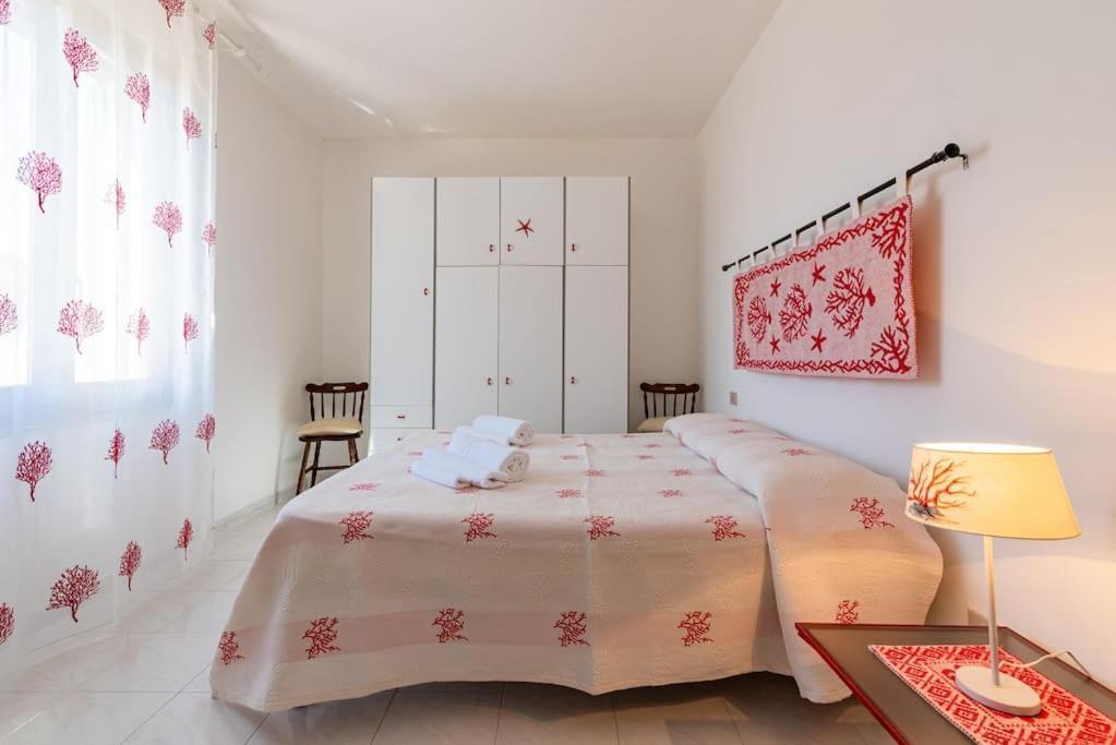 La Lampara - Casa Panoramica 4 Km Dalla Pelosa Stintino Εξωτερικό φωτογραφία