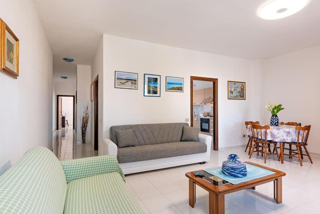 La Lampara - Casa Panoramica 4 Km Dalla Pelosa Stintino Εξωτερικό φωτογραφία